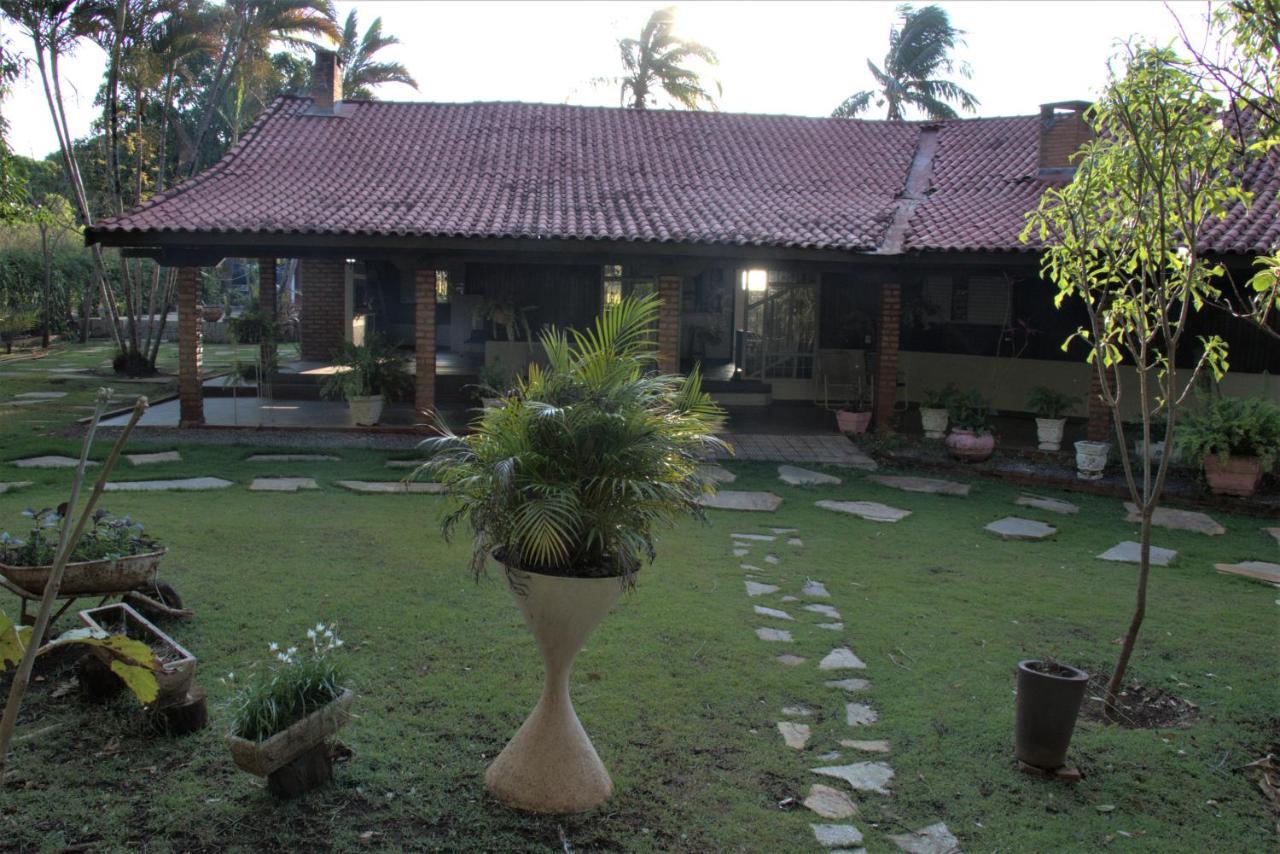Casa Unica Com Piscina E Lareira A 1,2 Km Do Centro Villa Chapada dos Guimaraes Ngoại thất bức ảnh