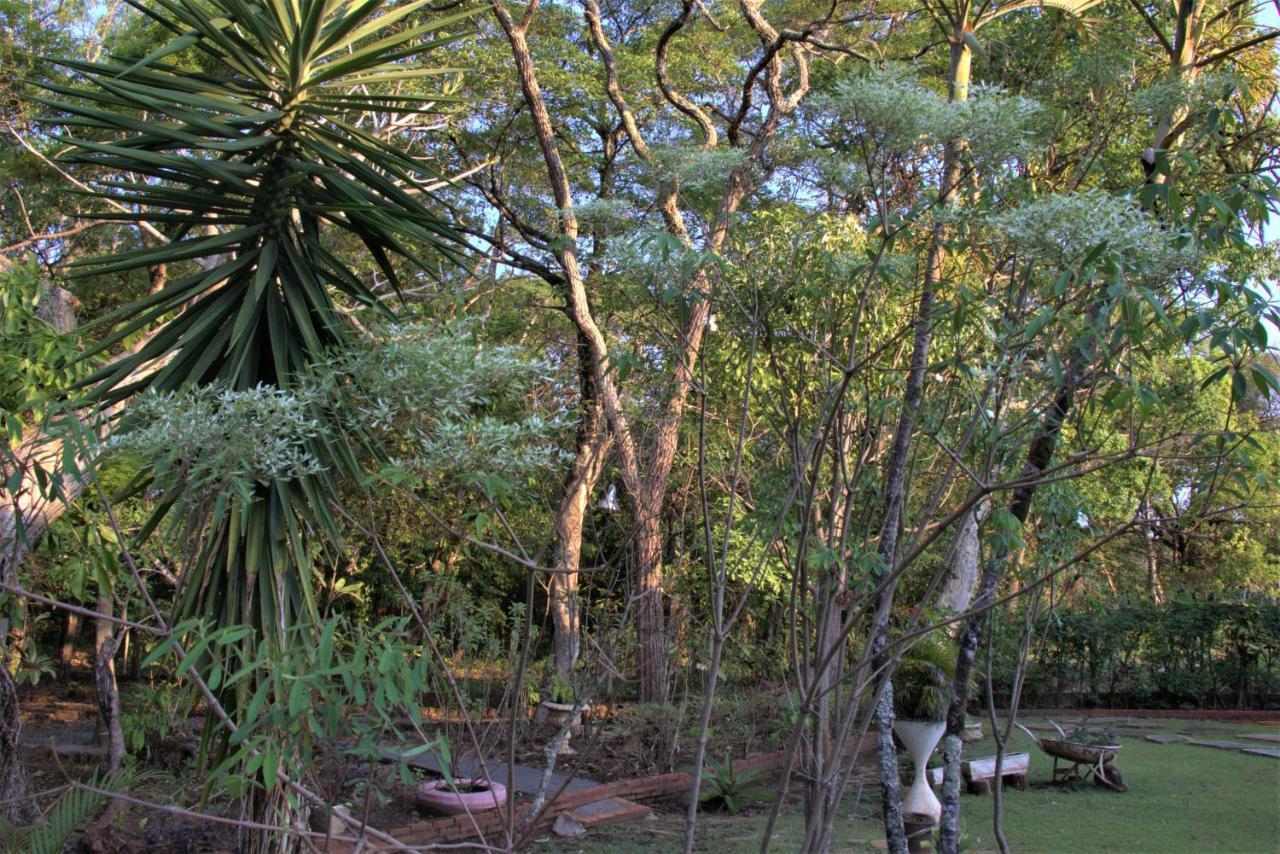Casa Unica Com Piscina E Lareira A 1,2 Km Do Centro Villa Chapada dos Guimaraes Ngoại thất bức ảnh